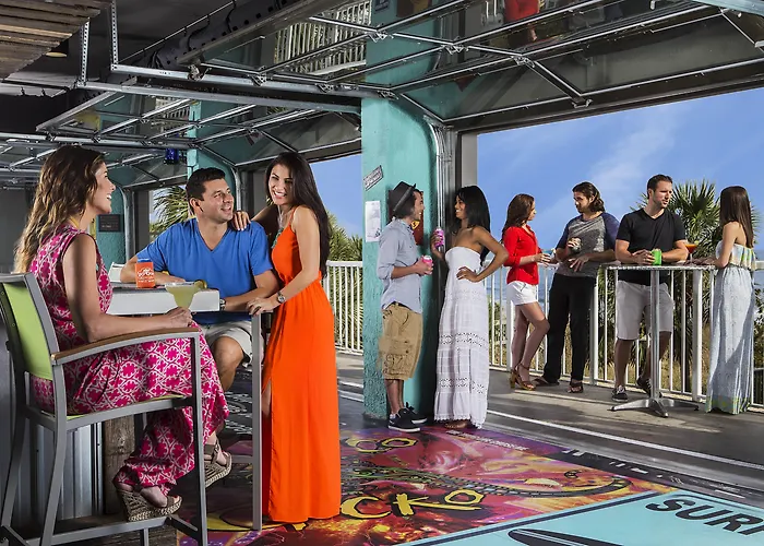 Crown Reef Beach Resort And Waterpark